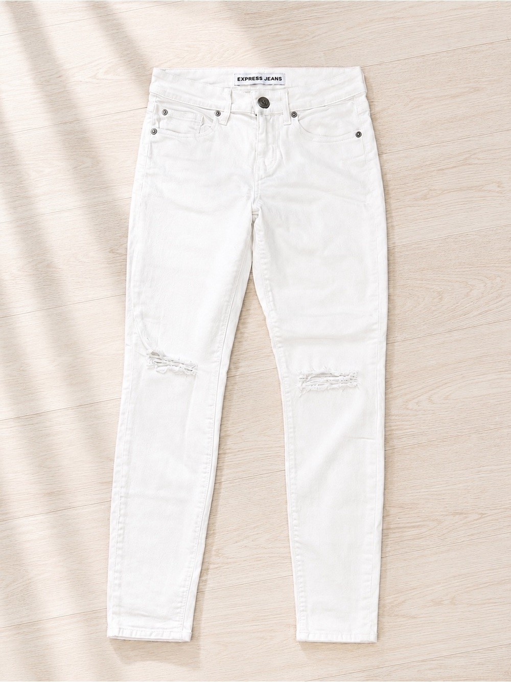Express White Distressed Skinny Jeans Size 4 Stretch Denim